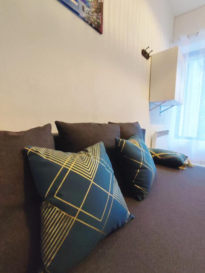 Appartement Cosy En Centre Centre-Ville . . . Nîmes Zewnętrze zdjęcie